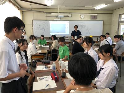 他県の高校生との交流会